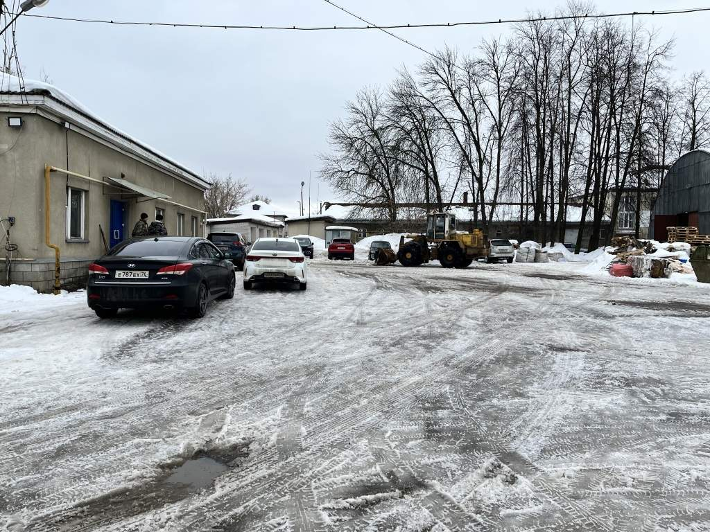 Сдам в аренду склад 227 м.кв.