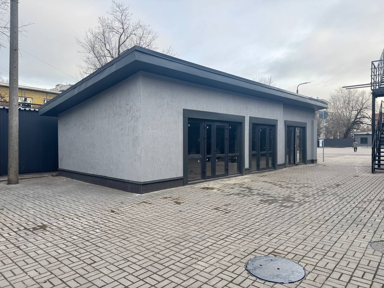 Сдам в аренду помещение свободного назначения 64.3 м.кв.