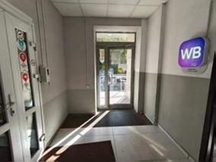 Продам магазин 410.4 м.кв.