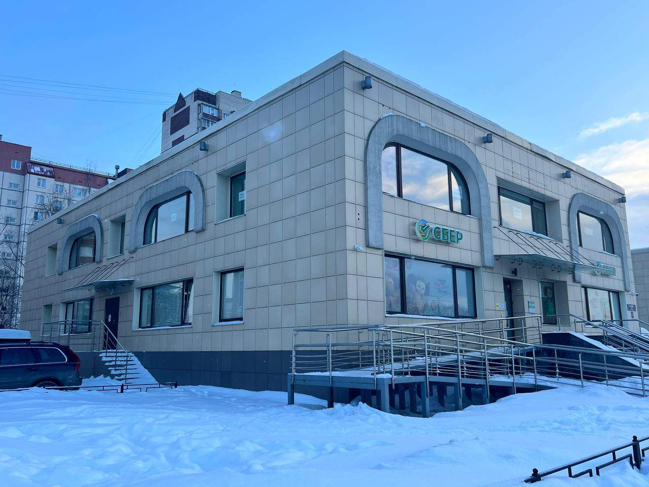 Сдам в аренду офис 379.2 м.кв.