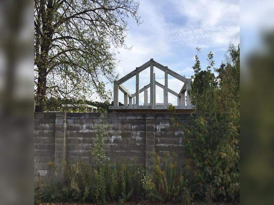 Продам земельный участок 595 м.кв.