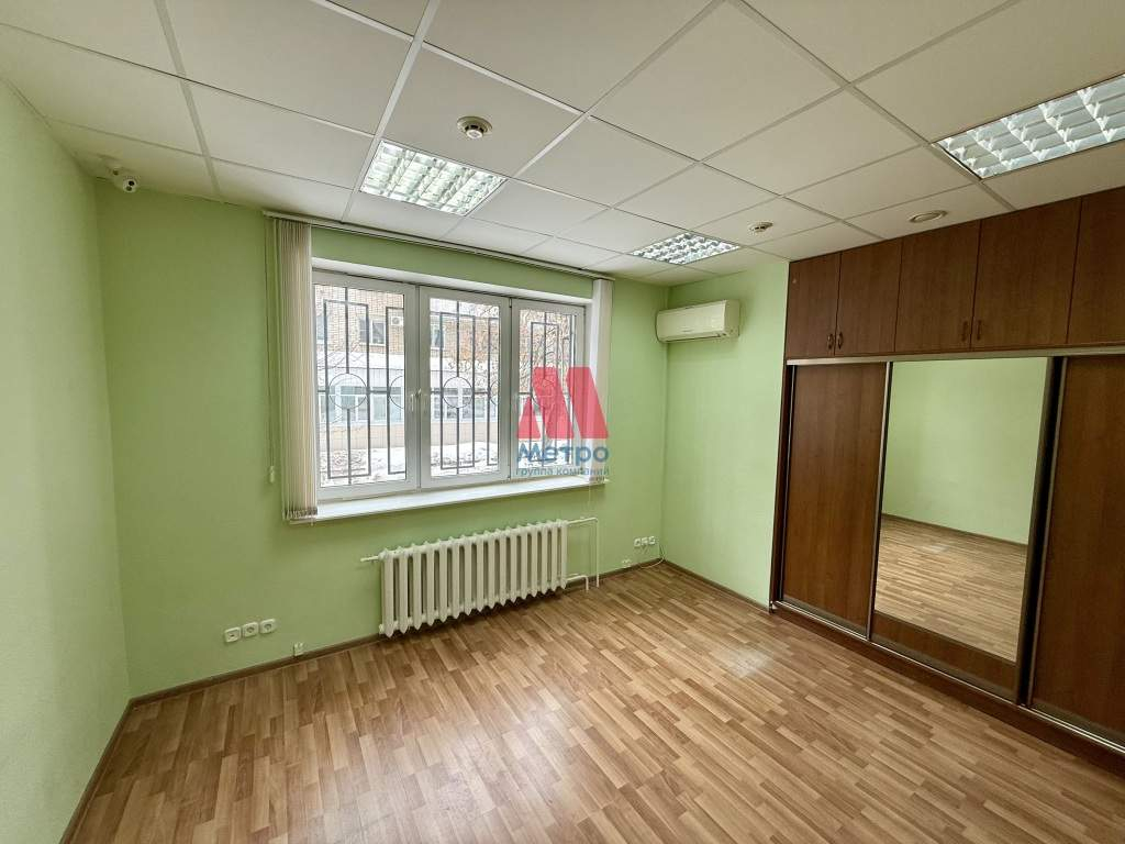 Сдам в аренду офис 105 м.кв.