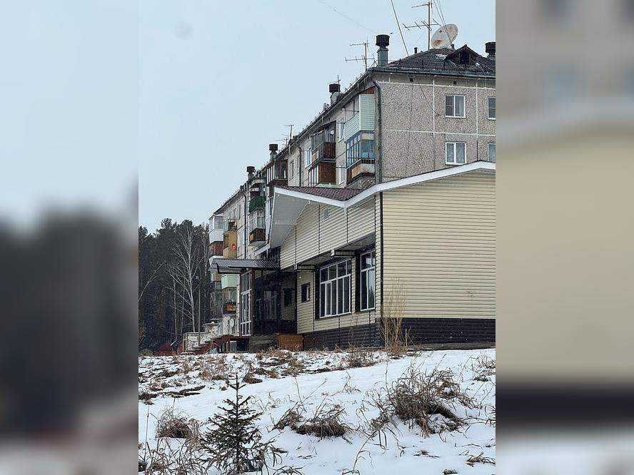 Торговая площадь на продажу в Братске, Братское Взморье улица, 1А фото №1