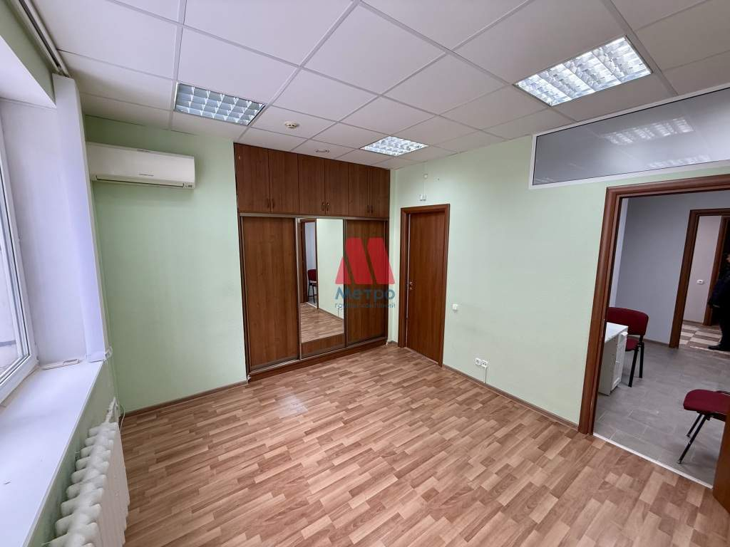 Сдам в аренду офис 105 м.кв.