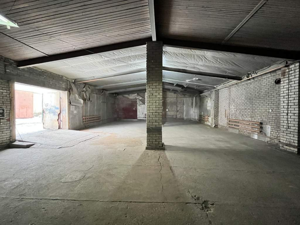 Сдам в аренду склад 227 м.кв.