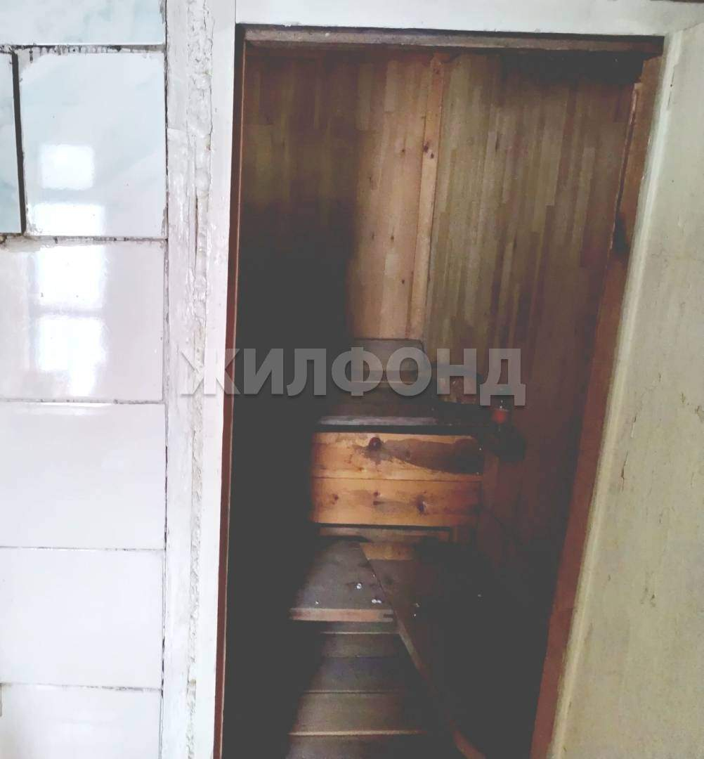 Продам земельный участок 600 м.кв.