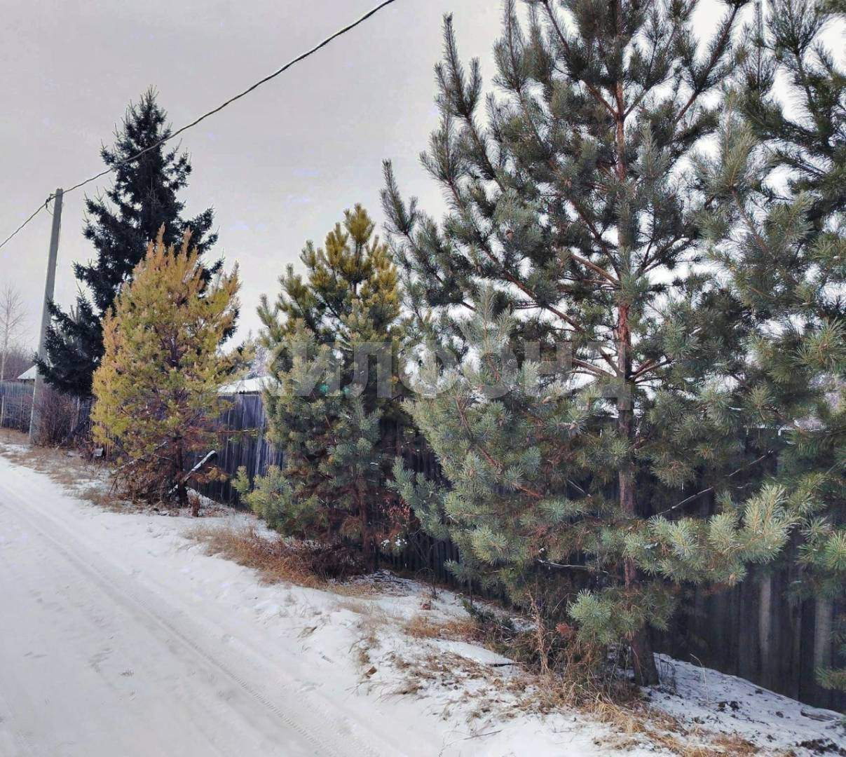 Продам земельный участок 600 м.кв.