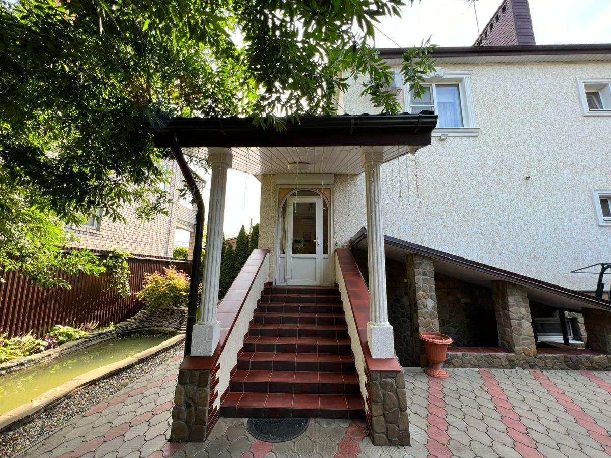 Дом на продажу в Краснодаре, им. Виктора Гришина улица, 34 фото №3