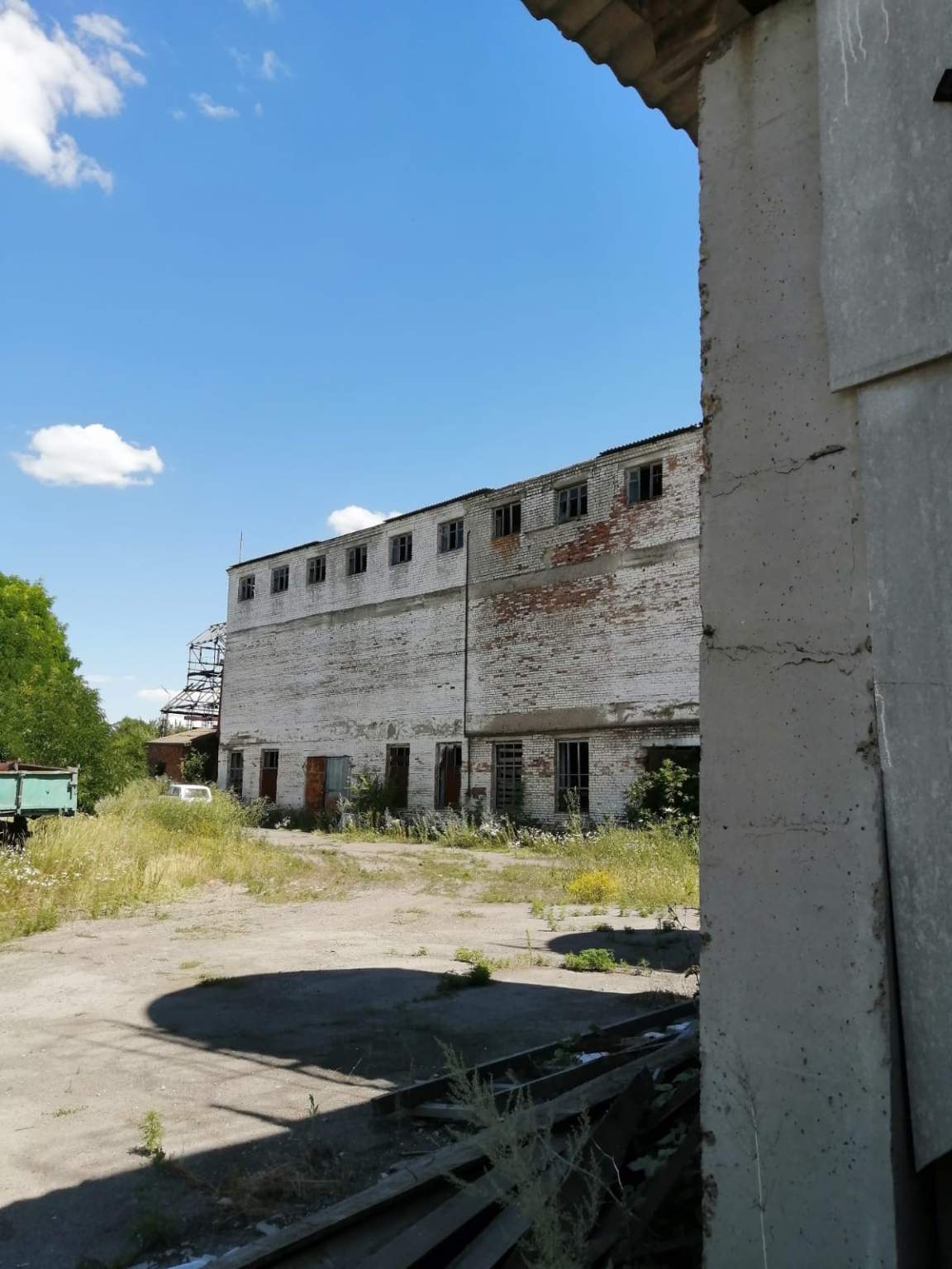 Продам помещение свободного назначения 9500 м.кв.