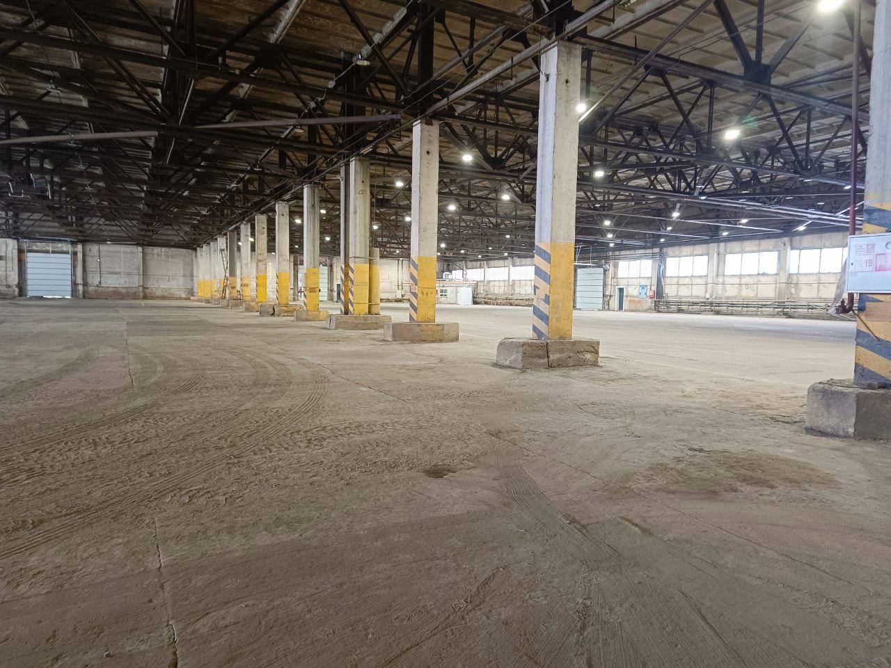 Сдам в аренду склад 6000 м.кв.