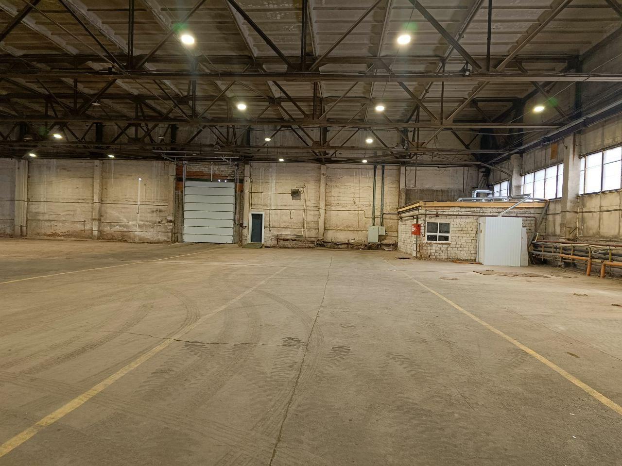 Сдам в аренду склад 648 м.кв.