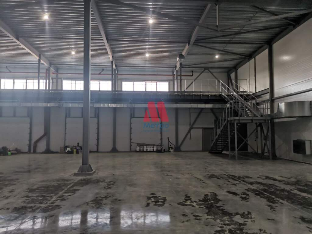 Сдам в аренду склад 1500 м.кв.