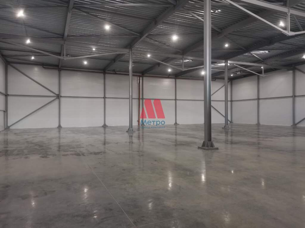 Сдам в аренду склад 1500 м.кв.