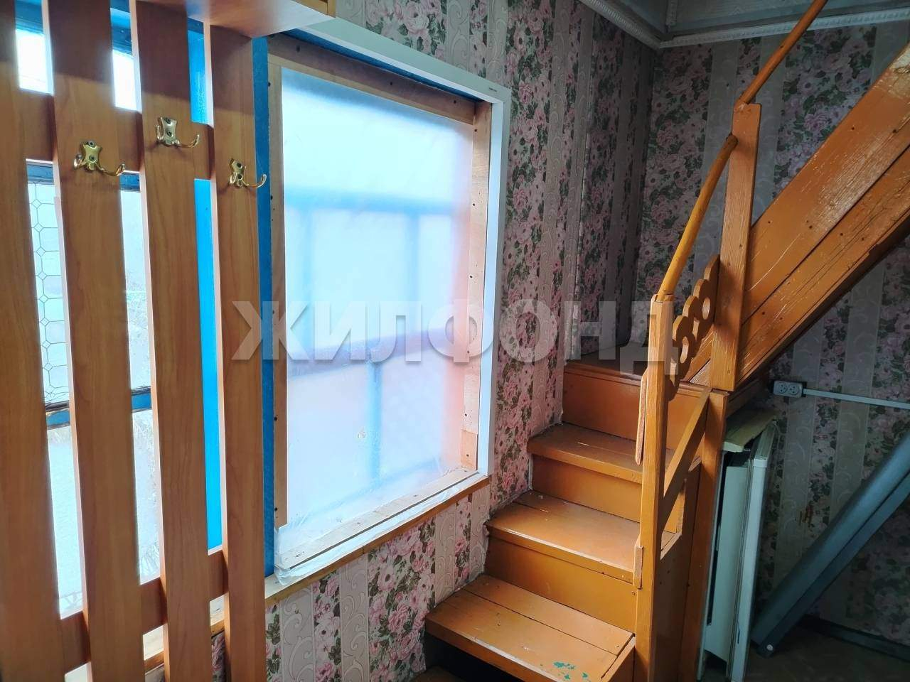 Продам земельный участок 600 м.кв.