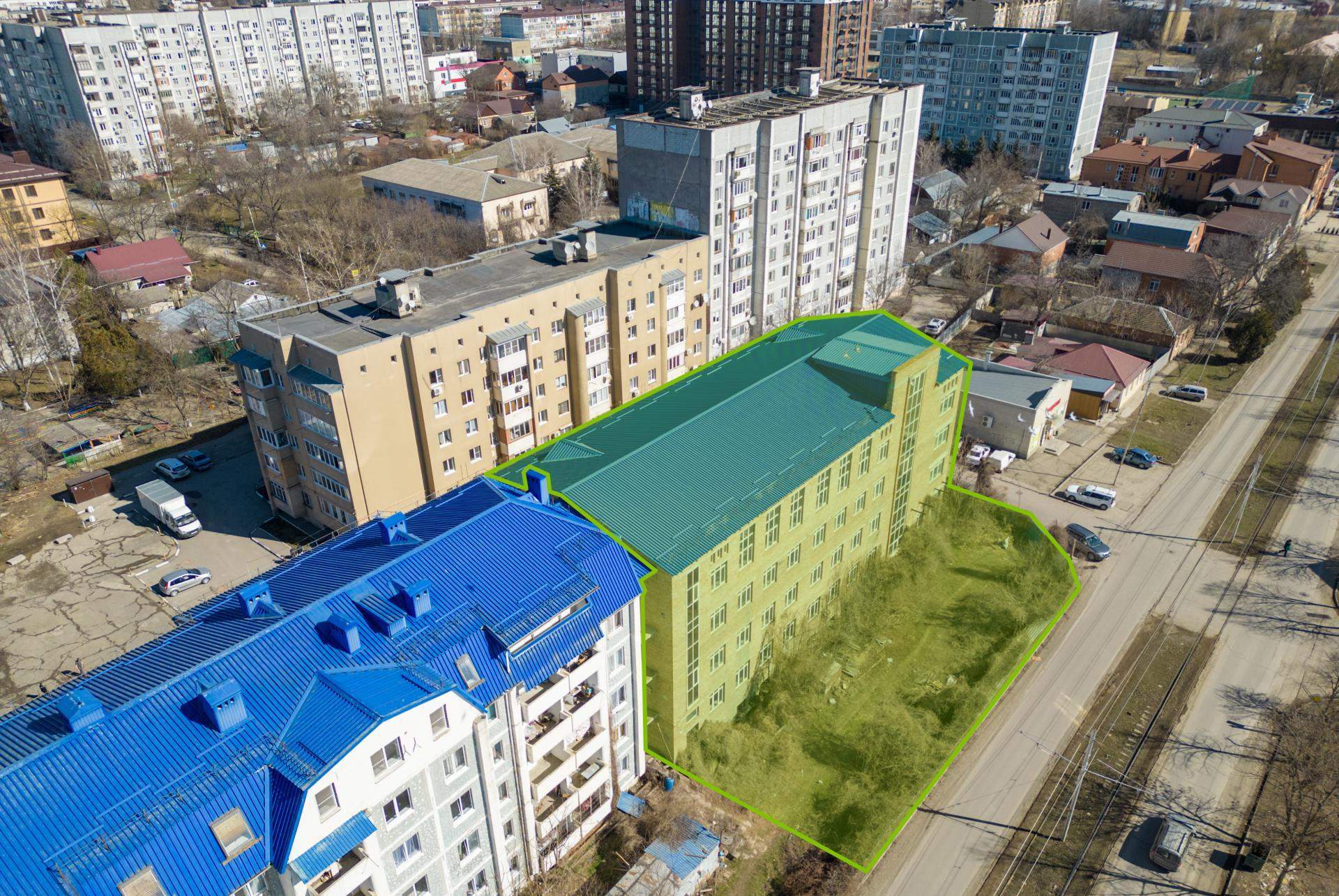 Продам торговое помещение 2580.7 м.кв.