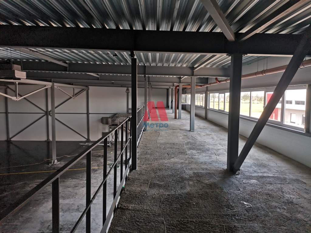 Сдам в аренду склад 1500 м.кв.