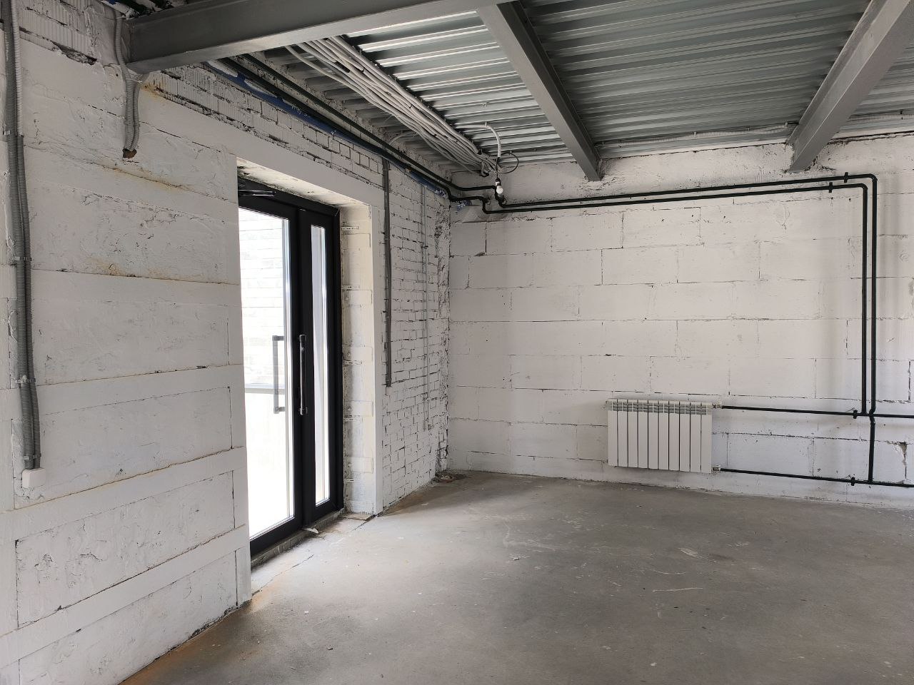 Продам магазин 16.9 м.кв.