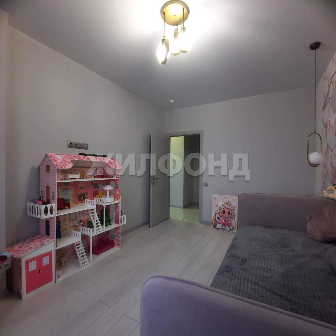 Квартира на продажу в Кемерово, Искитимская Набережная улица, 102 фото №0