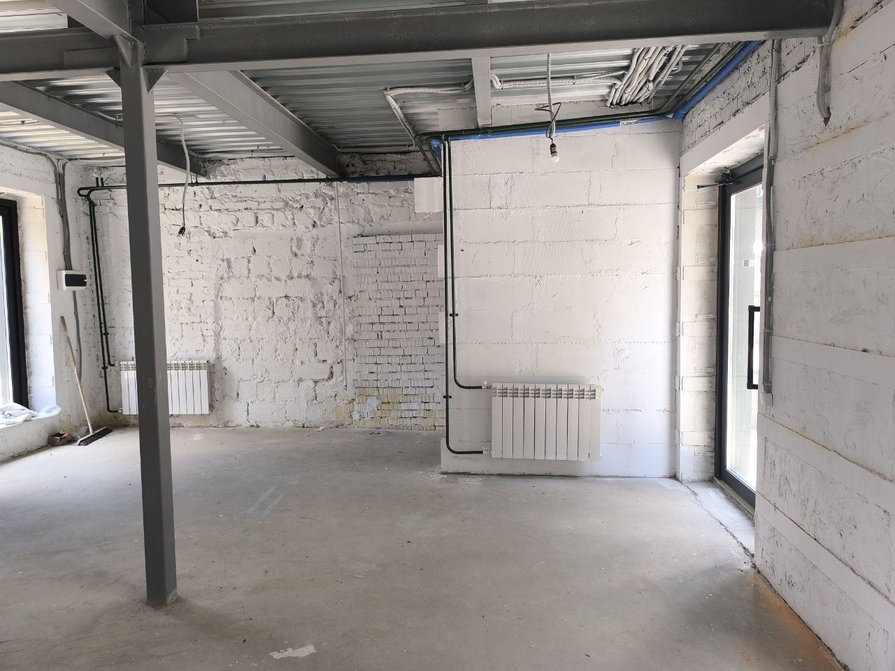 Продам магазин 16.9 м.кв.