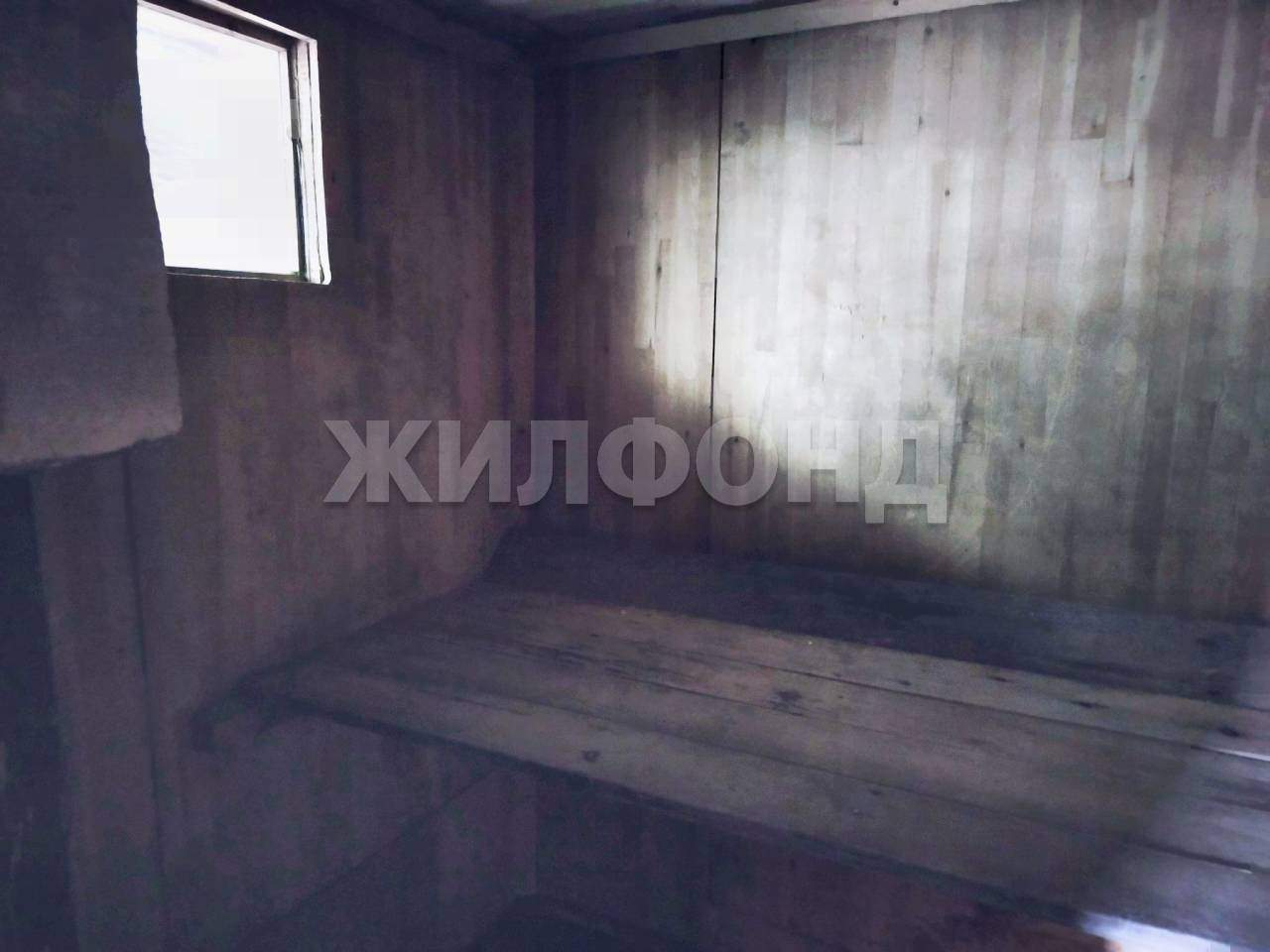 Продам земельный участок 600 м.кв.