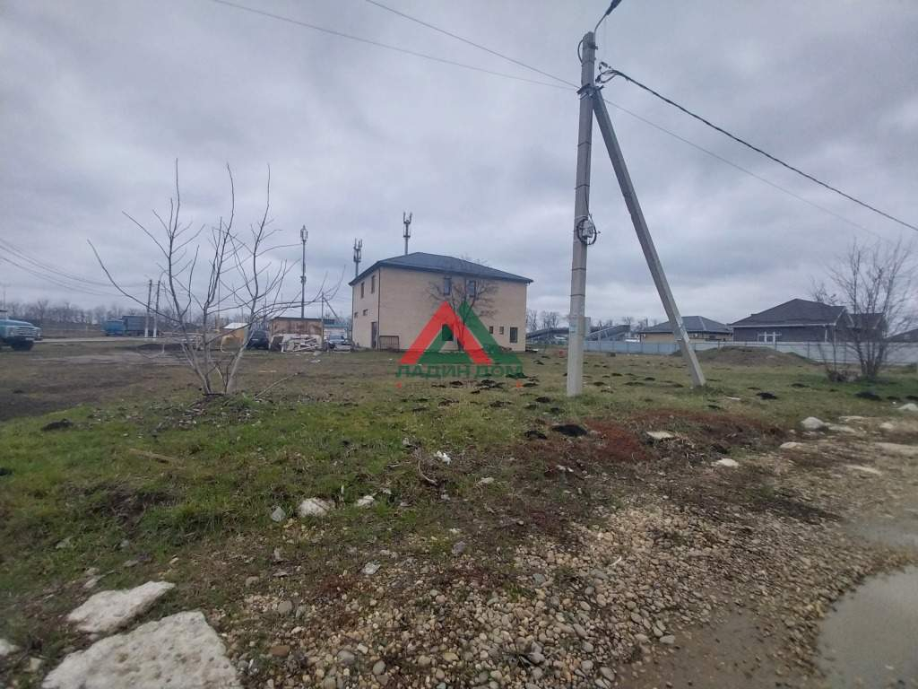 Продам земельный участок 500 м.кв.