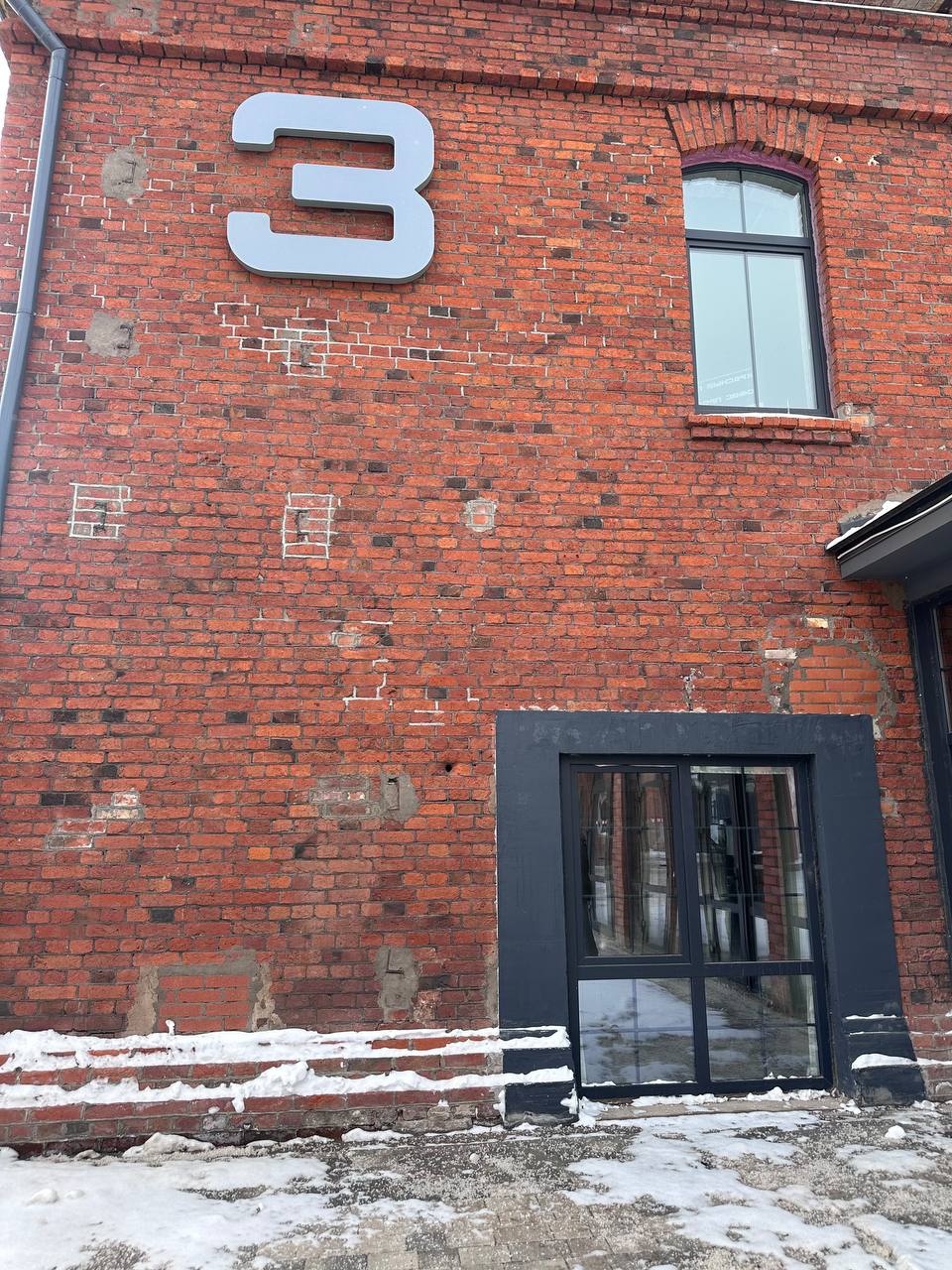 Продам помещение свободного назначения 11.1 м.кв.