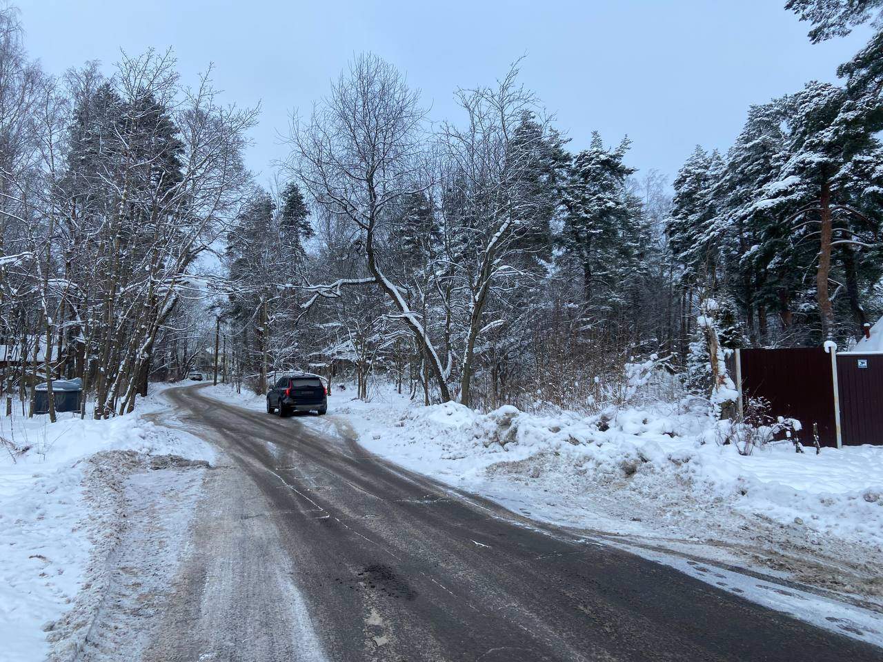 Продам земельный участок 1567 м.кв.