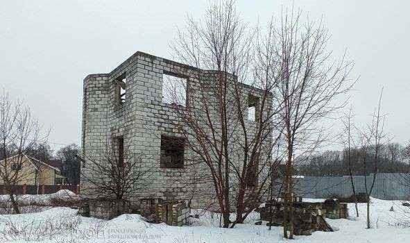 Продам земельный участок 1000 м.кв.