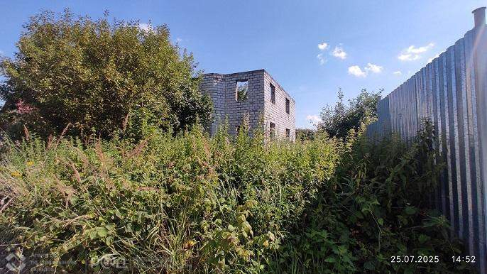 Продам земельный участок 1000 м.кв.