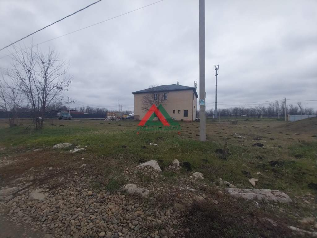 Продам земельный участок 500 м.кв.