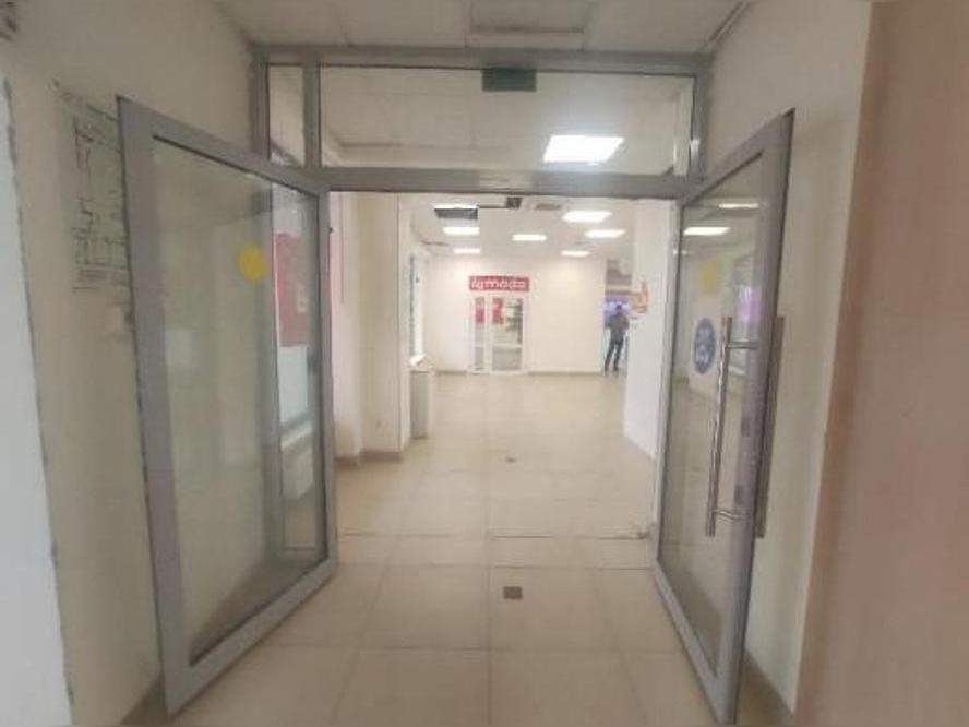 Продам магазин 2847.6 м.кв.