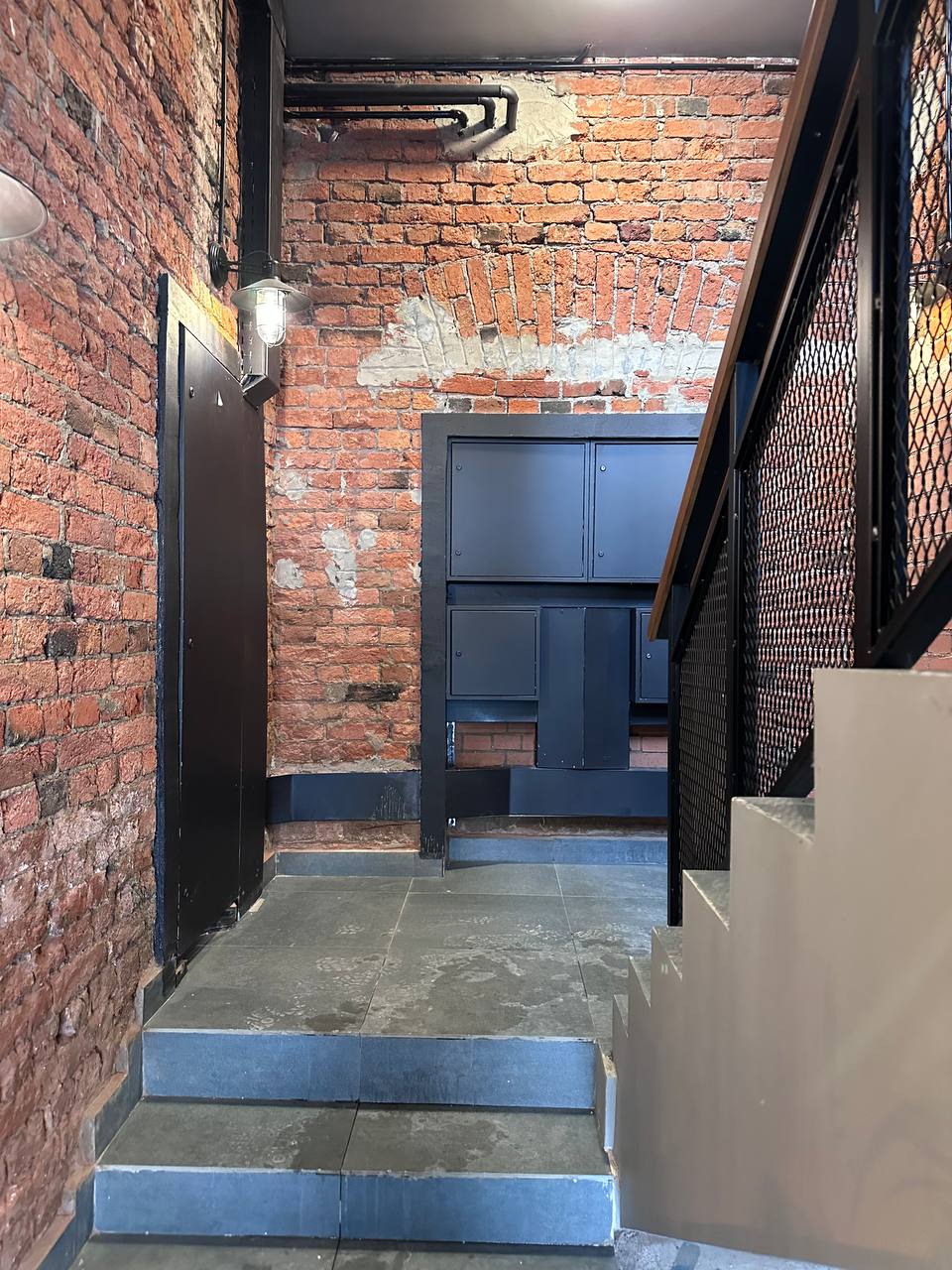 Продам помещение свободного назначения 11.1 м.кв.