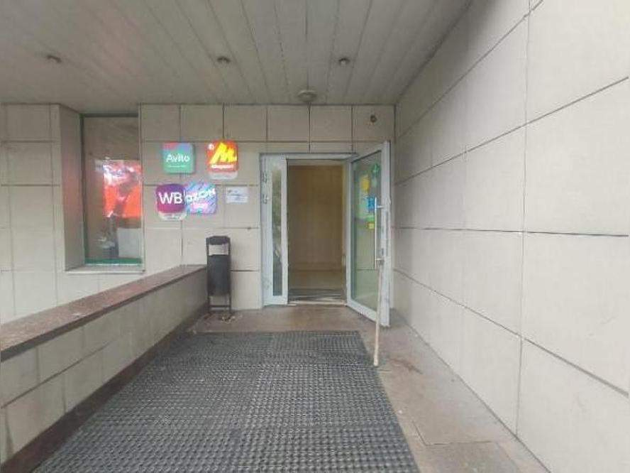 Продам магазин 2847.6 м.кв.