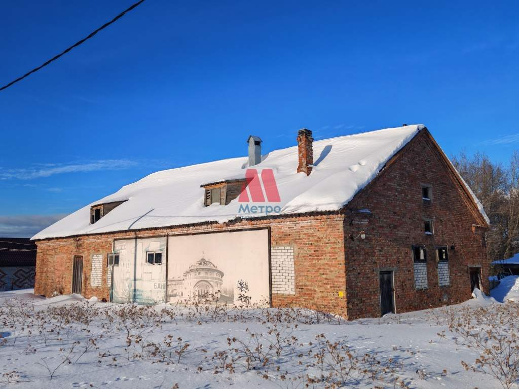 Продам торговое помещение 200 м.кв.