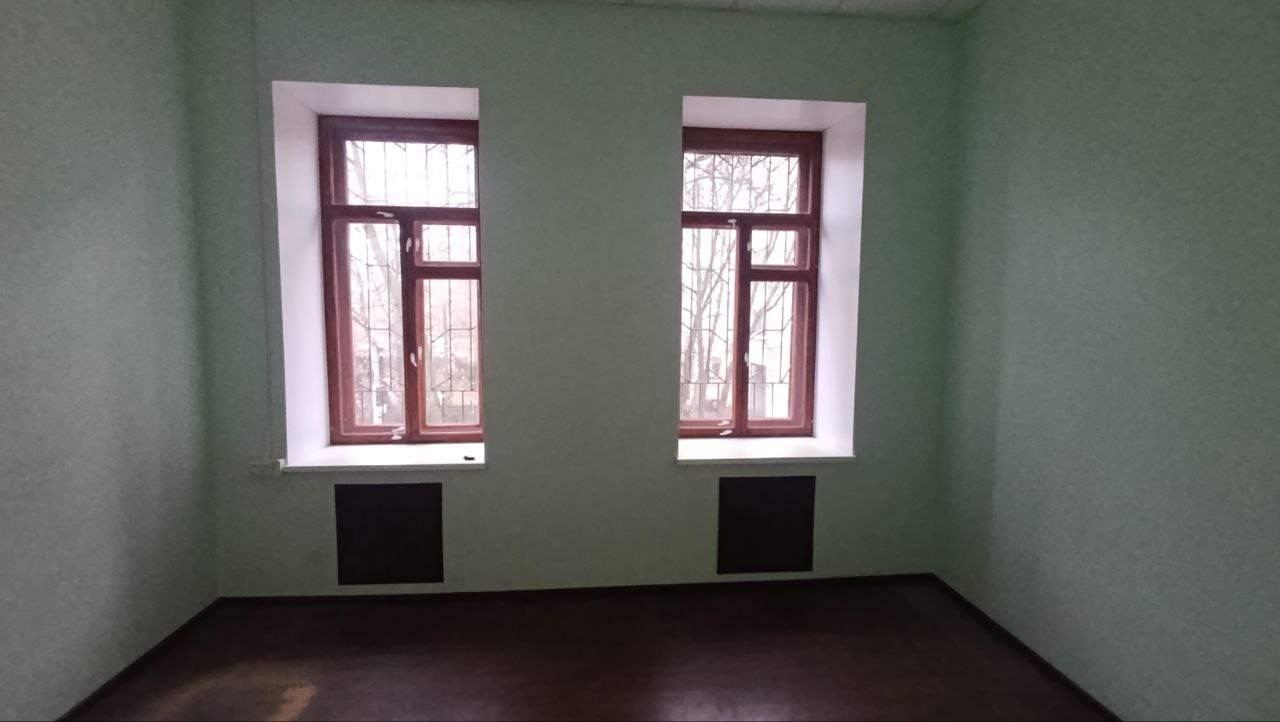 Продам офис 138.7 м.кв.