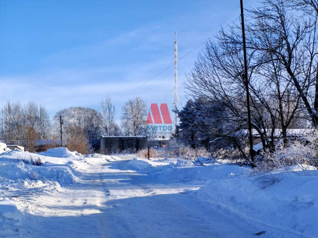 Продам торговое помещение 200 м.кв.