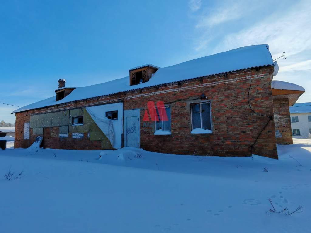 Продам торговое помещение 200 м.кв.