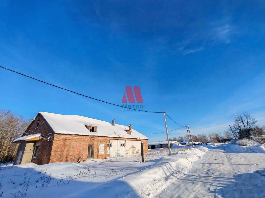 Продам торговое помещение 200 м.кв.