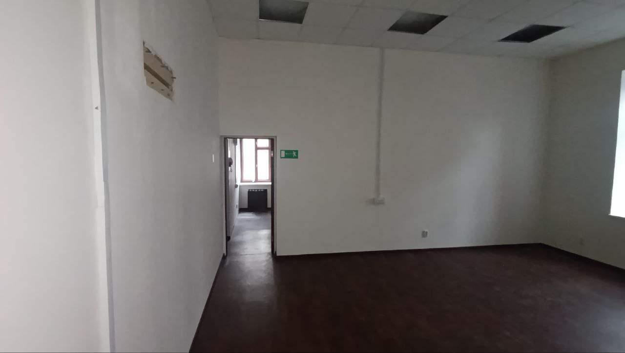 Продам офис 138.7 м.кв.