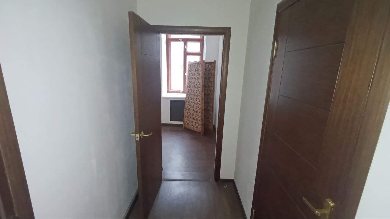 Продам офис 138.7 м.кв.