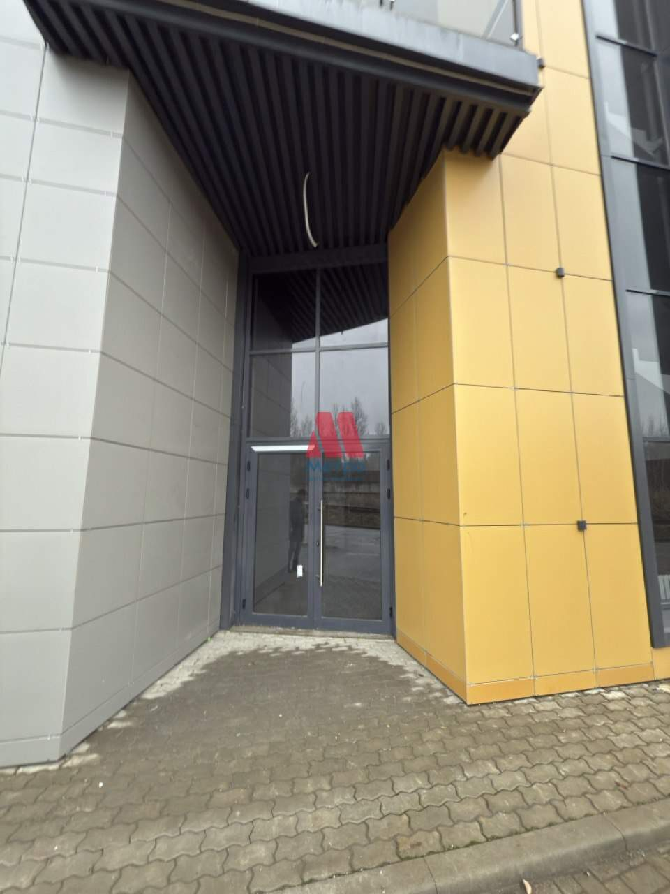 Продам помещение свободного назначения 2300 м.кв.