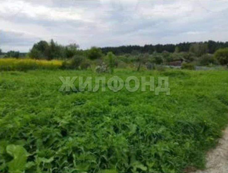 Продам земельный участок 620 м.кв.