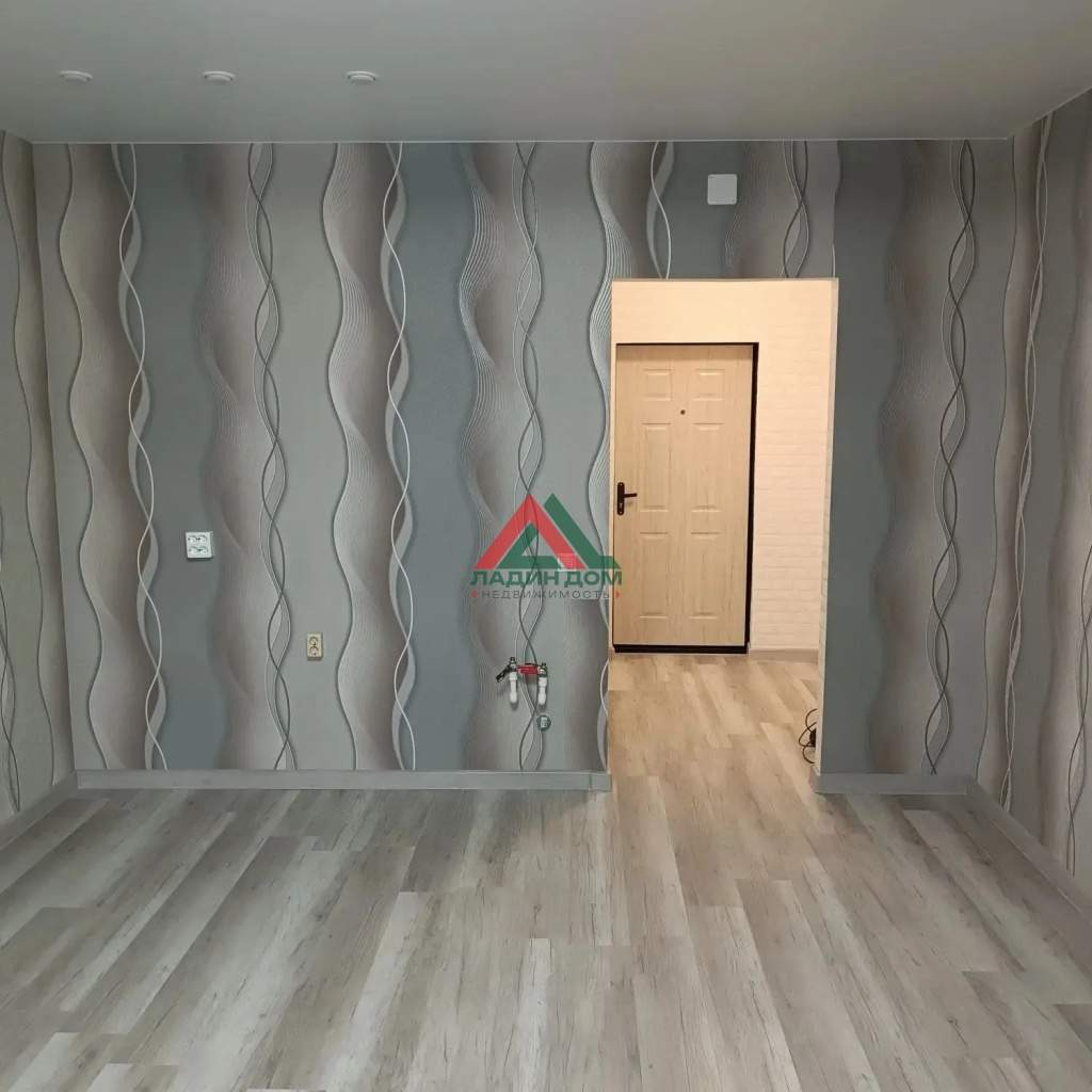 Квартира на продажу в Краснодаре, им. Сергея Есенина улица, 127/2