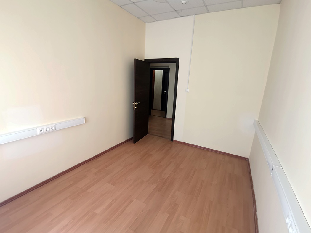 Сдам в аренду офис 57.7 м.кв.