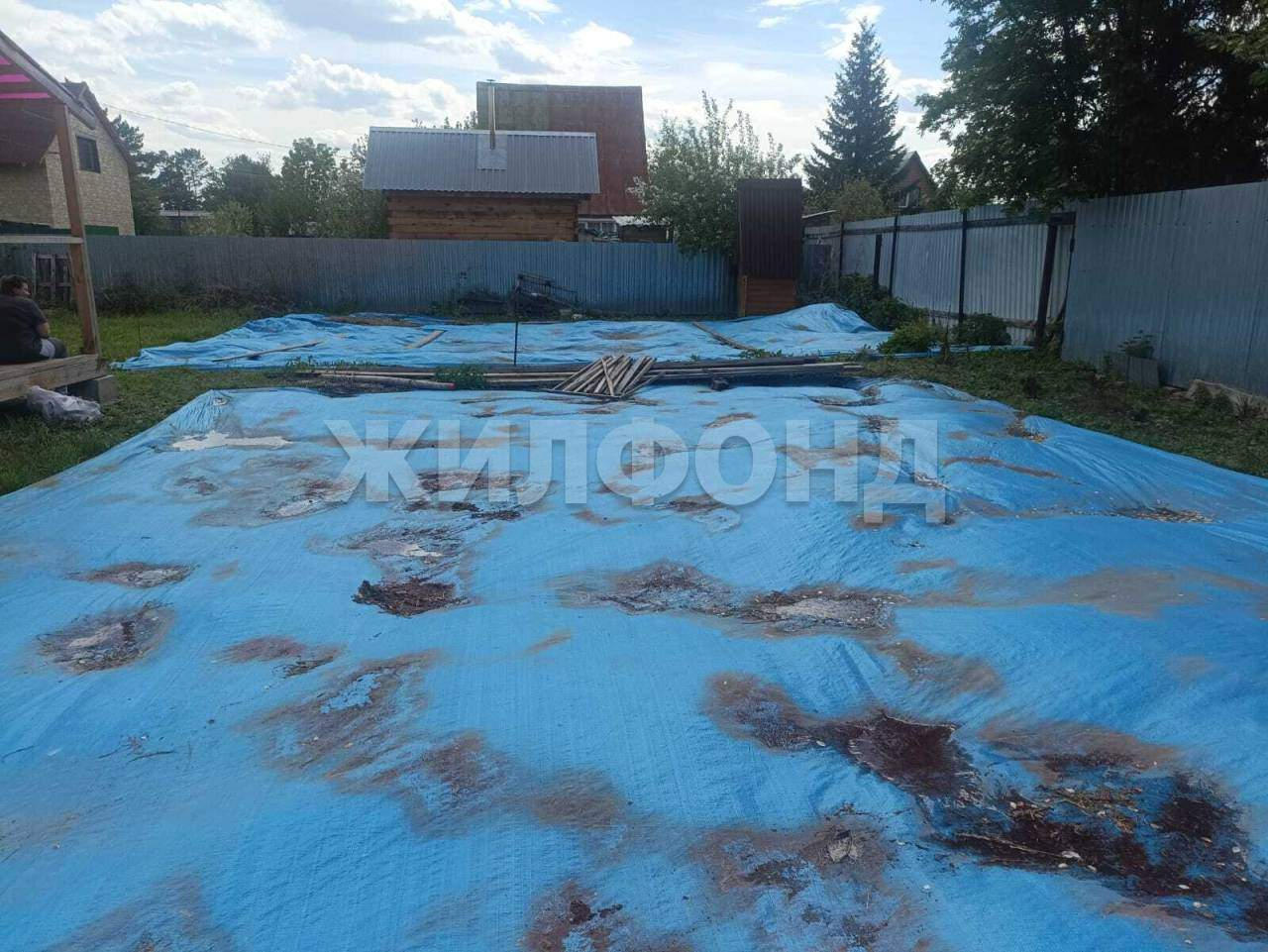 Продам земельный участок 400 м.кв.