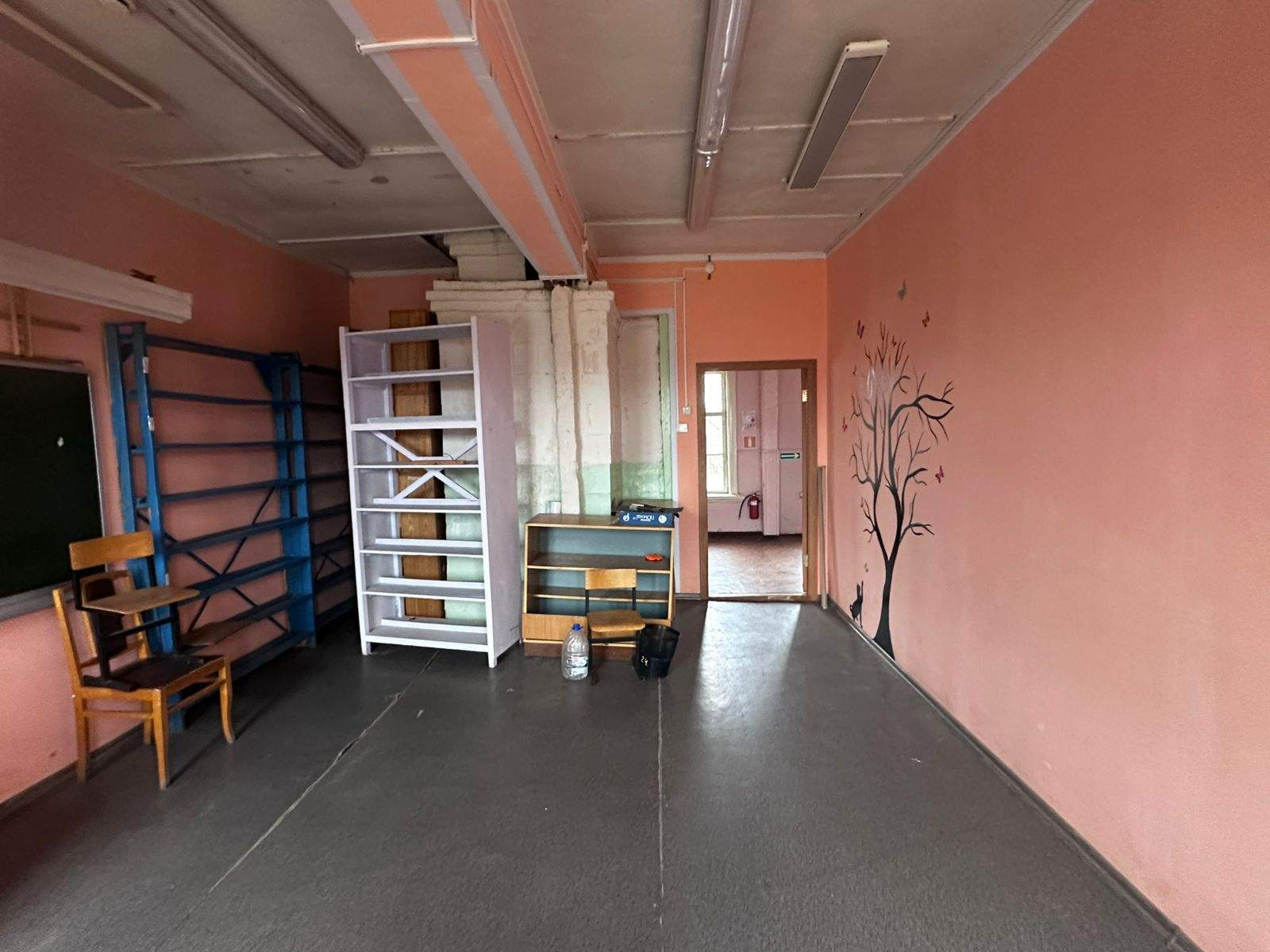 Продам торговое помещение 346.3 м.кв.