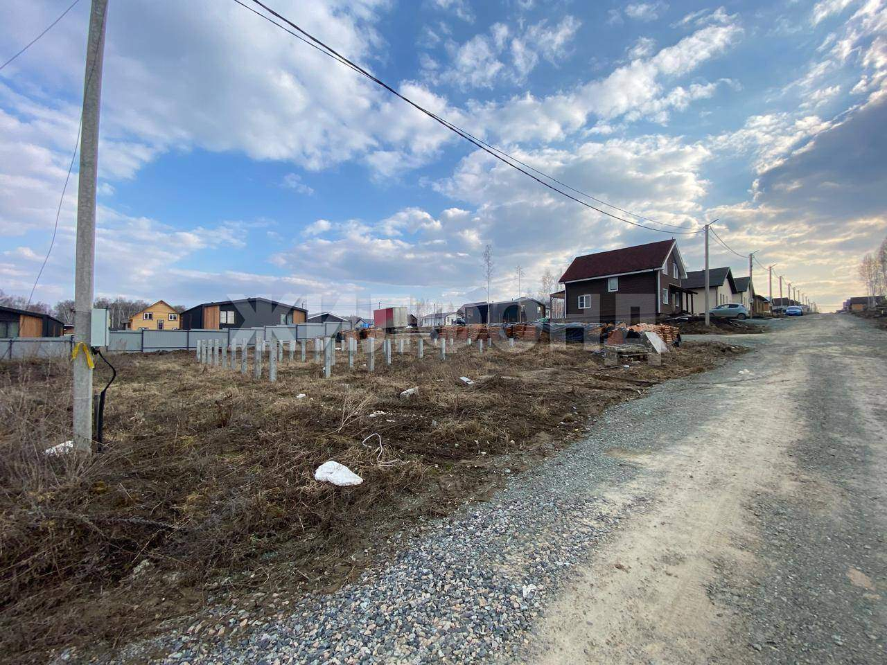 Продам земельный участок 600 м.кв.