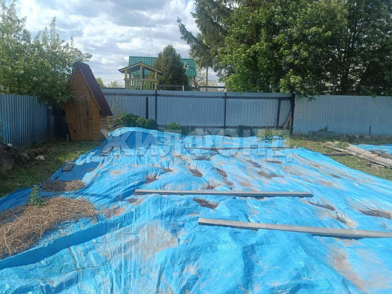 Продам земельный участок 400 м.кв.