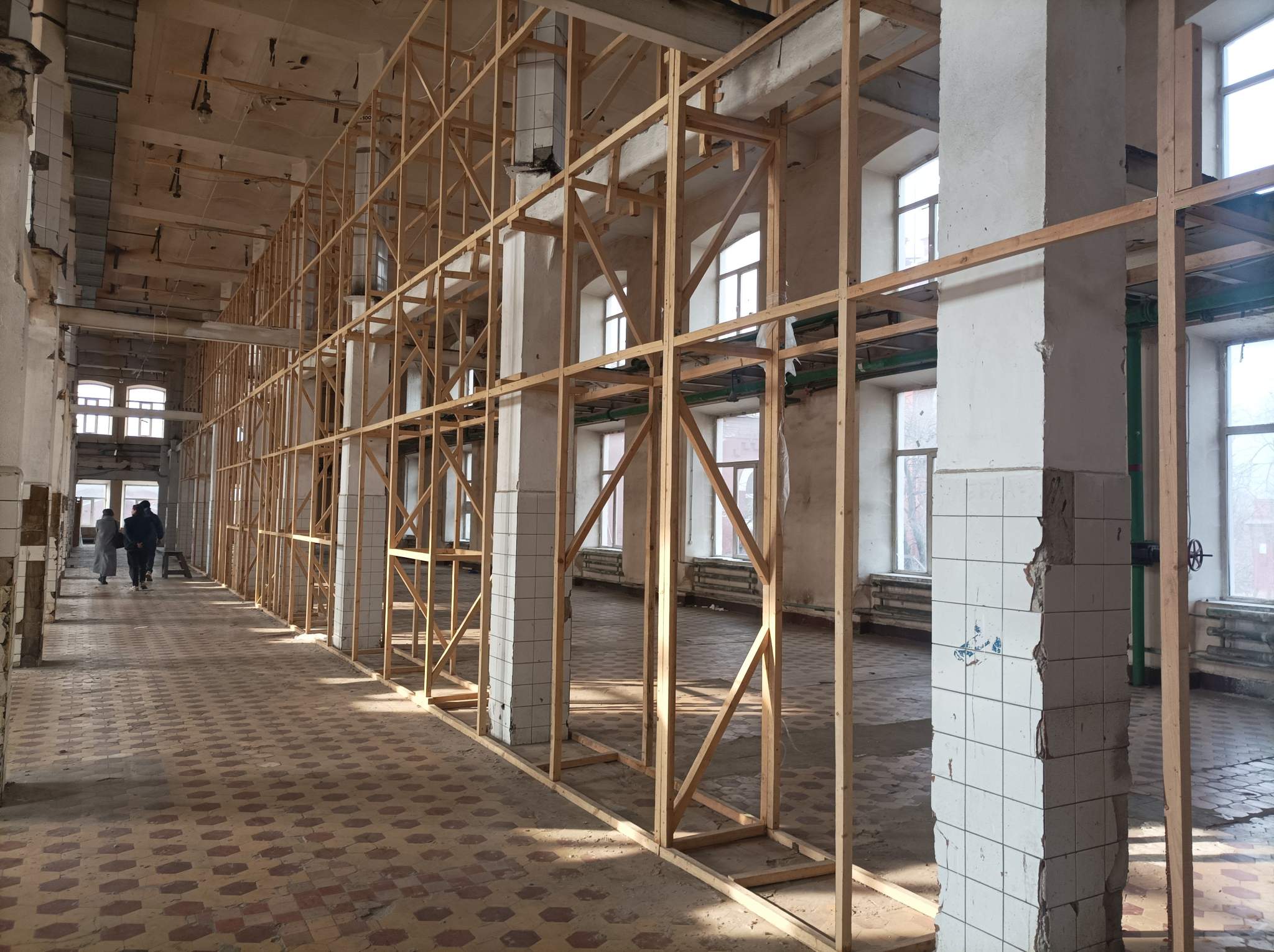 Сдам в аренду помещение свободного назначения 2267.7 м.кв.