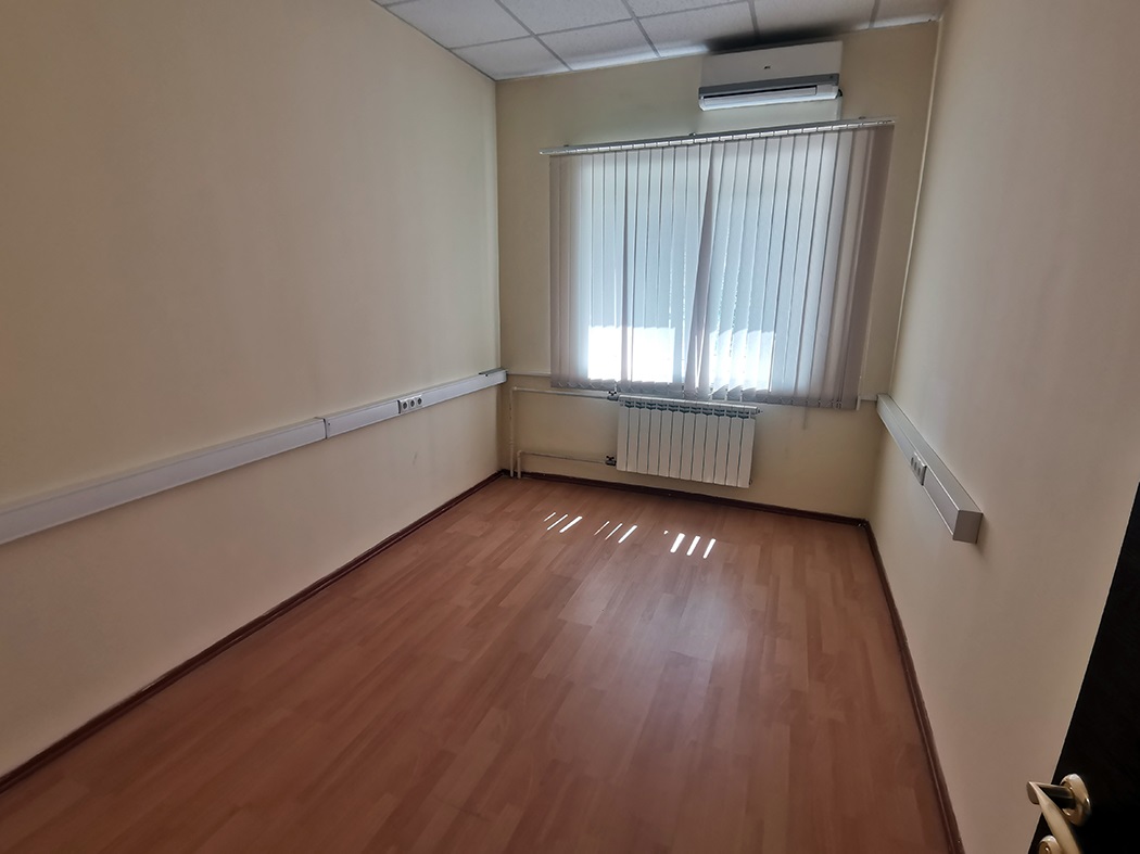 Сдам в аренду офис 57.7 м.кв.